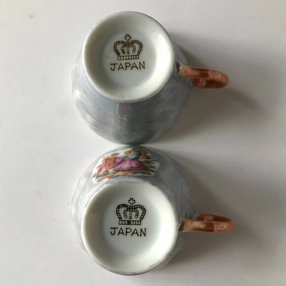 VTG Lusterware Japan Courting Couple Tea Cup Demitasse Set of 2 Hand Paint 2 oz - Picture 9 of 9